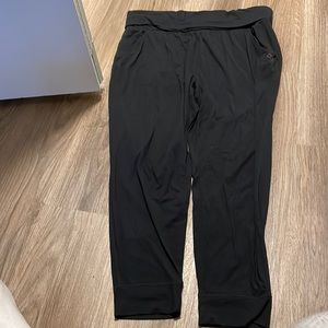 Calia Carrie Underwood black joggers XL